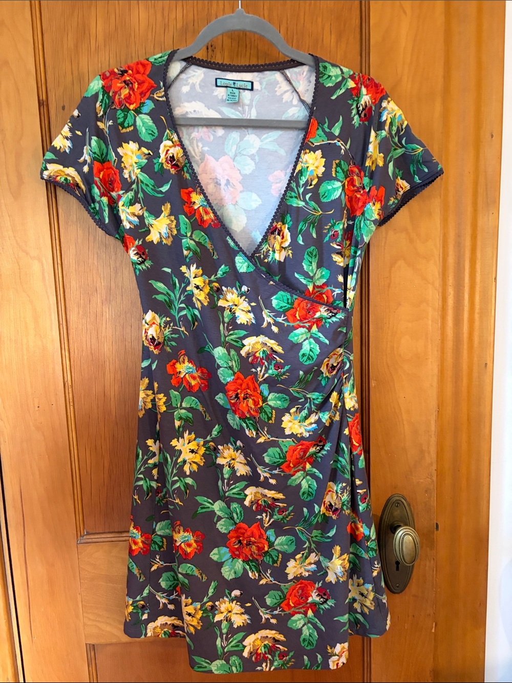 Louie Lucie Floral Wrap-Style Short Sleeve Dress - Gray with Red & Yellow Floral
